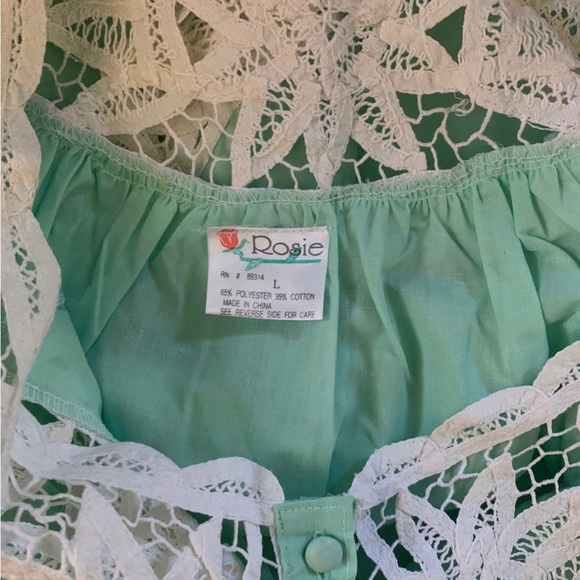 Vintage 1960's - 1970's Aqua Nightgown With Gorgeous Crochet Lace Trim By Rosie - Picture 4 of 5